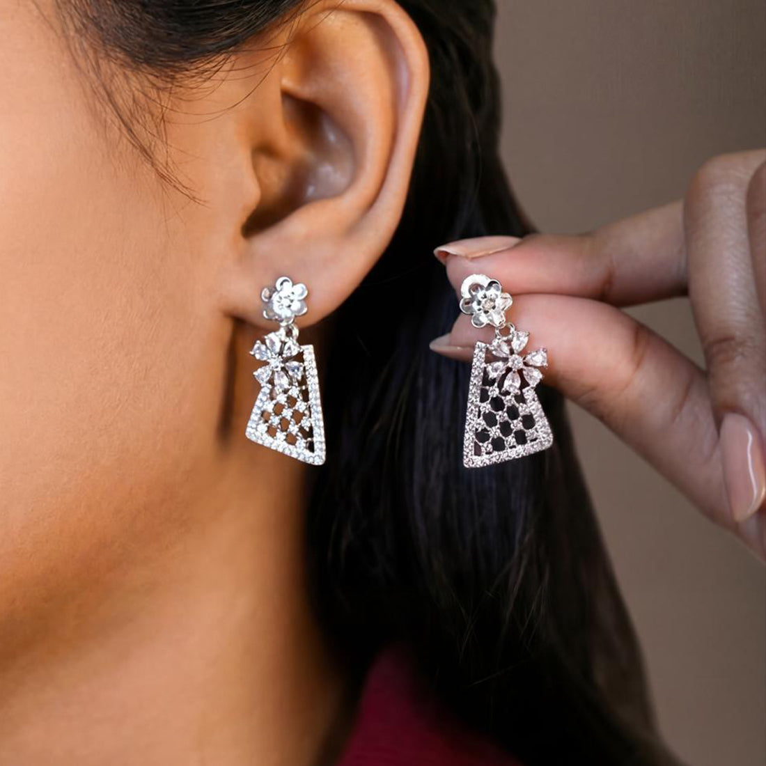 Sterling silver triangle flower stone pendant with earrings set for women and girls (without chain)