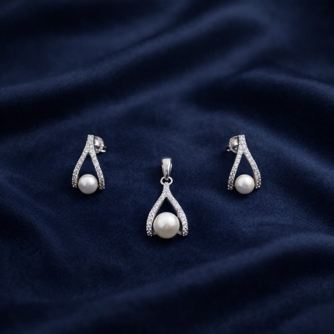Sterling Silver Pearl harmony pendant with earrings set (Without Chain)for Women