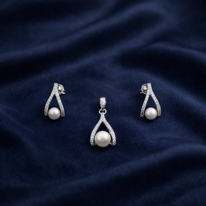 Sterling Silver Pearl harmony pendant with earrings set (Without Chain)for Women