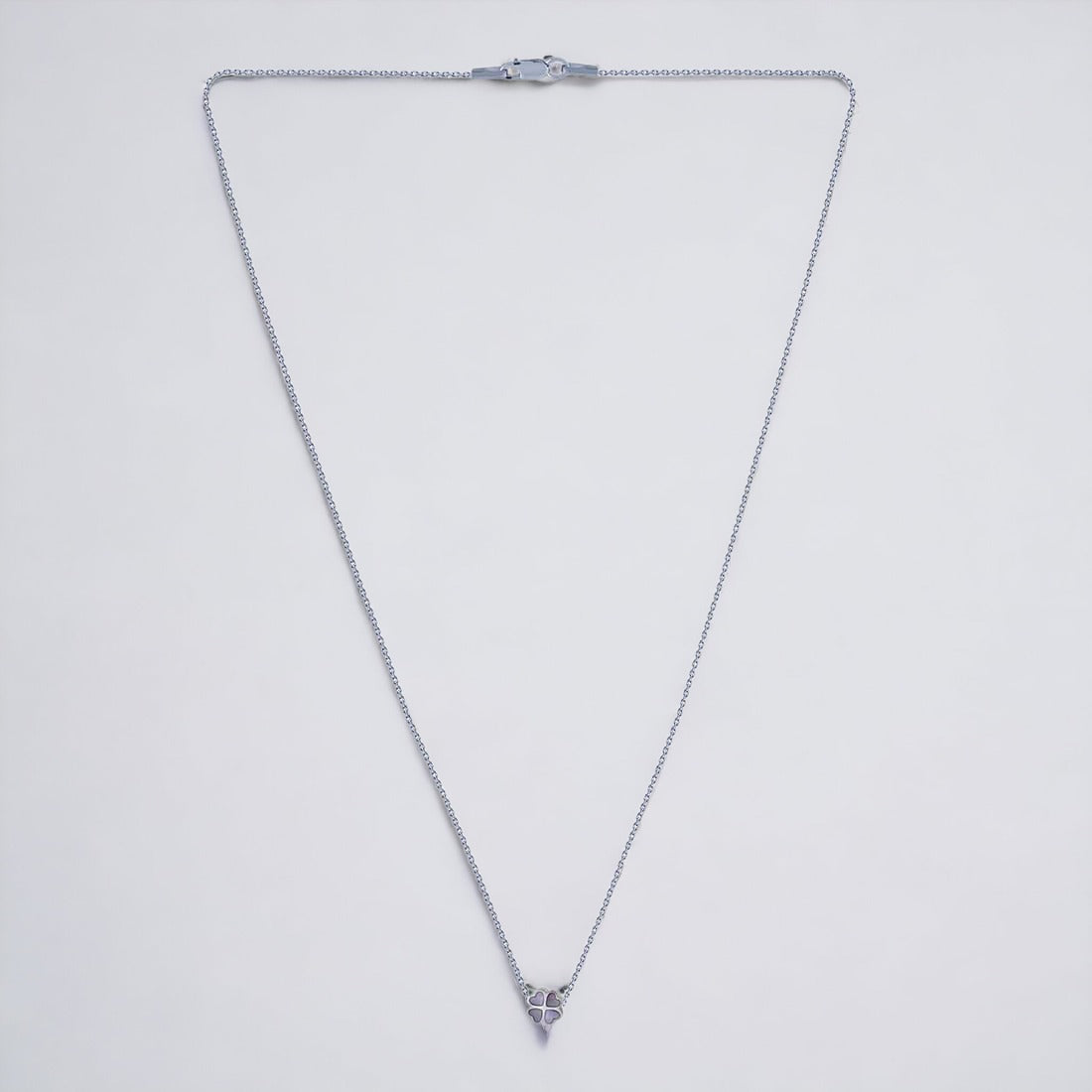 Grey Flower Pendant With Chain For Women & Girls