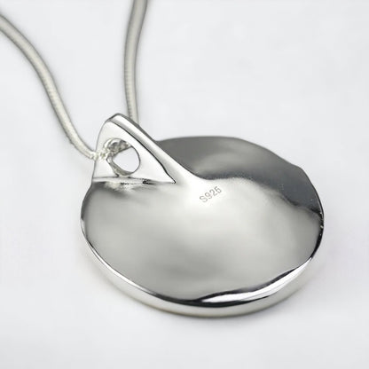 Silver Round Leaf Pendant For Women & Girls