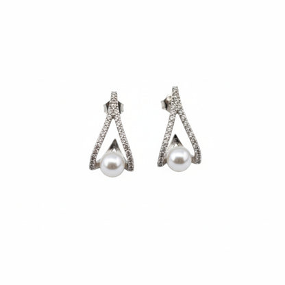 Sterling Silver Pearl harmony pendant with earrings set (Without Chain)for Women