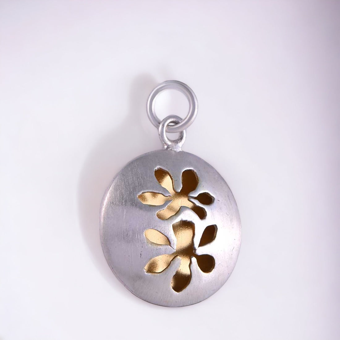 Round Flower Pendant With Earring Set