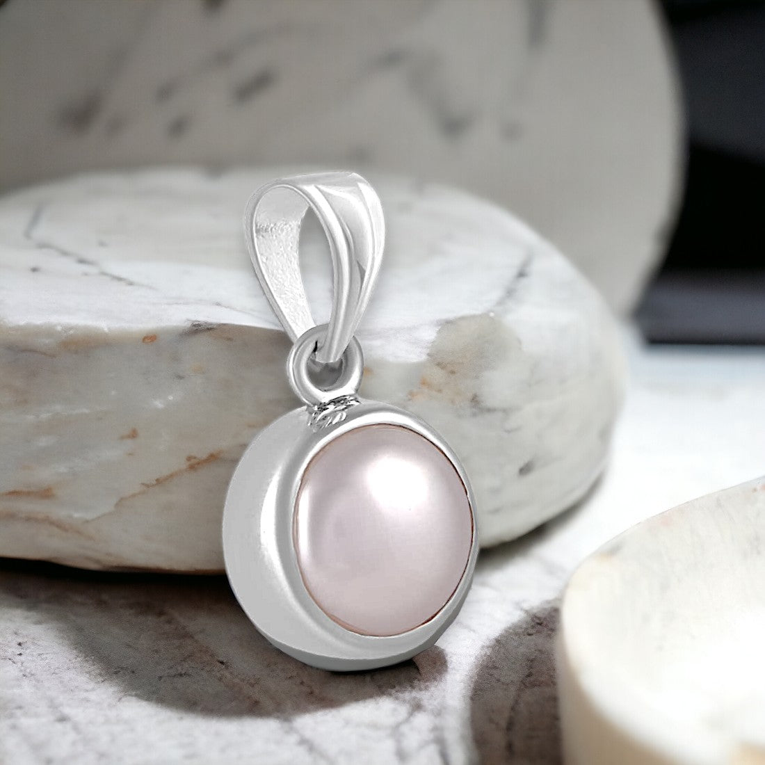 925 Sterling Silver Pearl Pendant for Men & Women with Certified Natural Pearl Gemstone