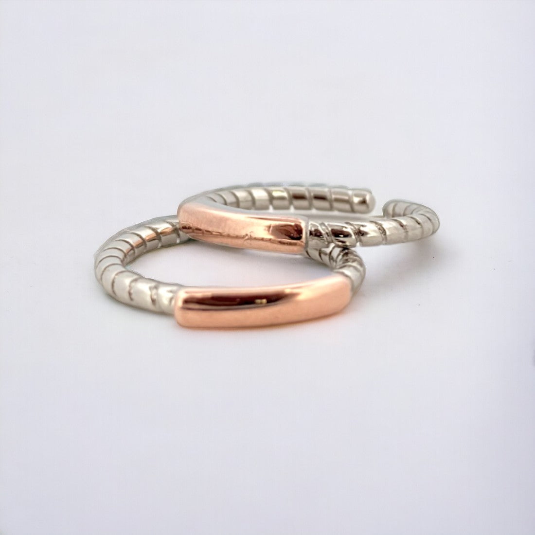 Sleek Toe Ring