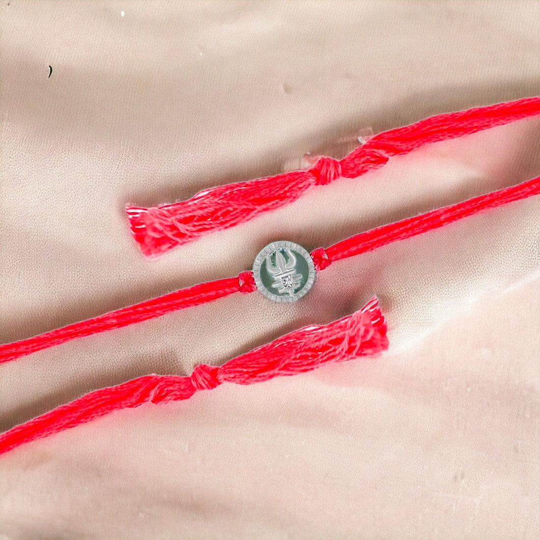 Three Spears Rakhi
