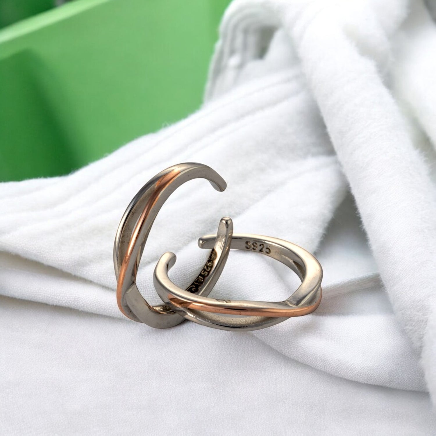 Sterling Silver Dual tone Braided Toe ring for Woman and Girls