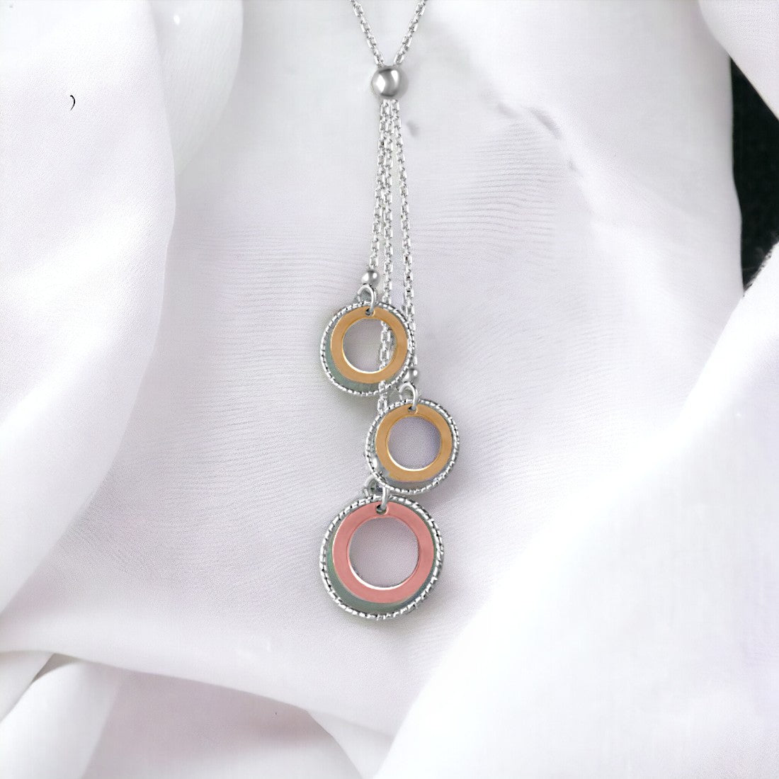 Round Layered Chain Pendant