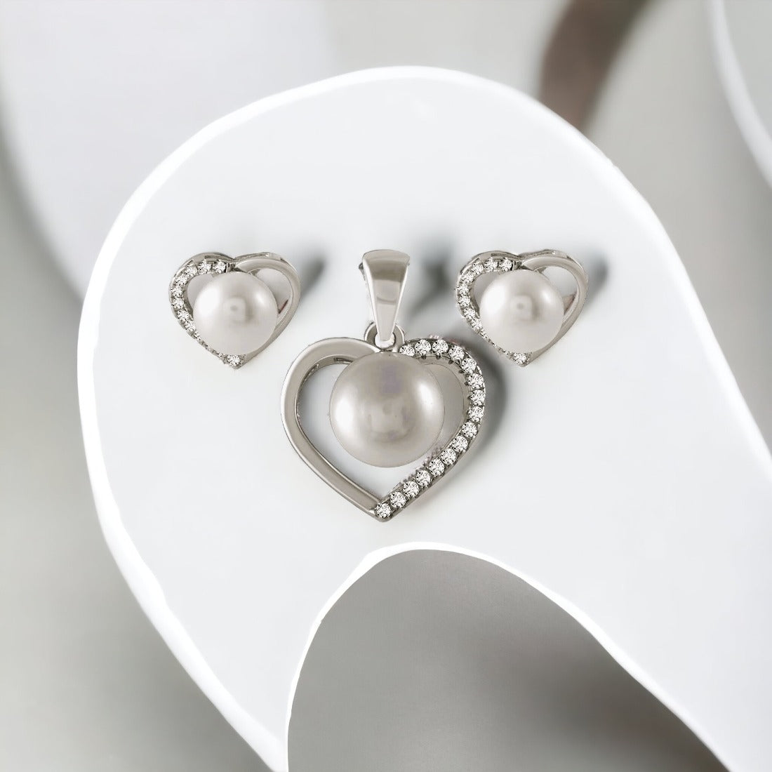 Heart Shaped Silver Earring And Pendant Set For Women & Girls