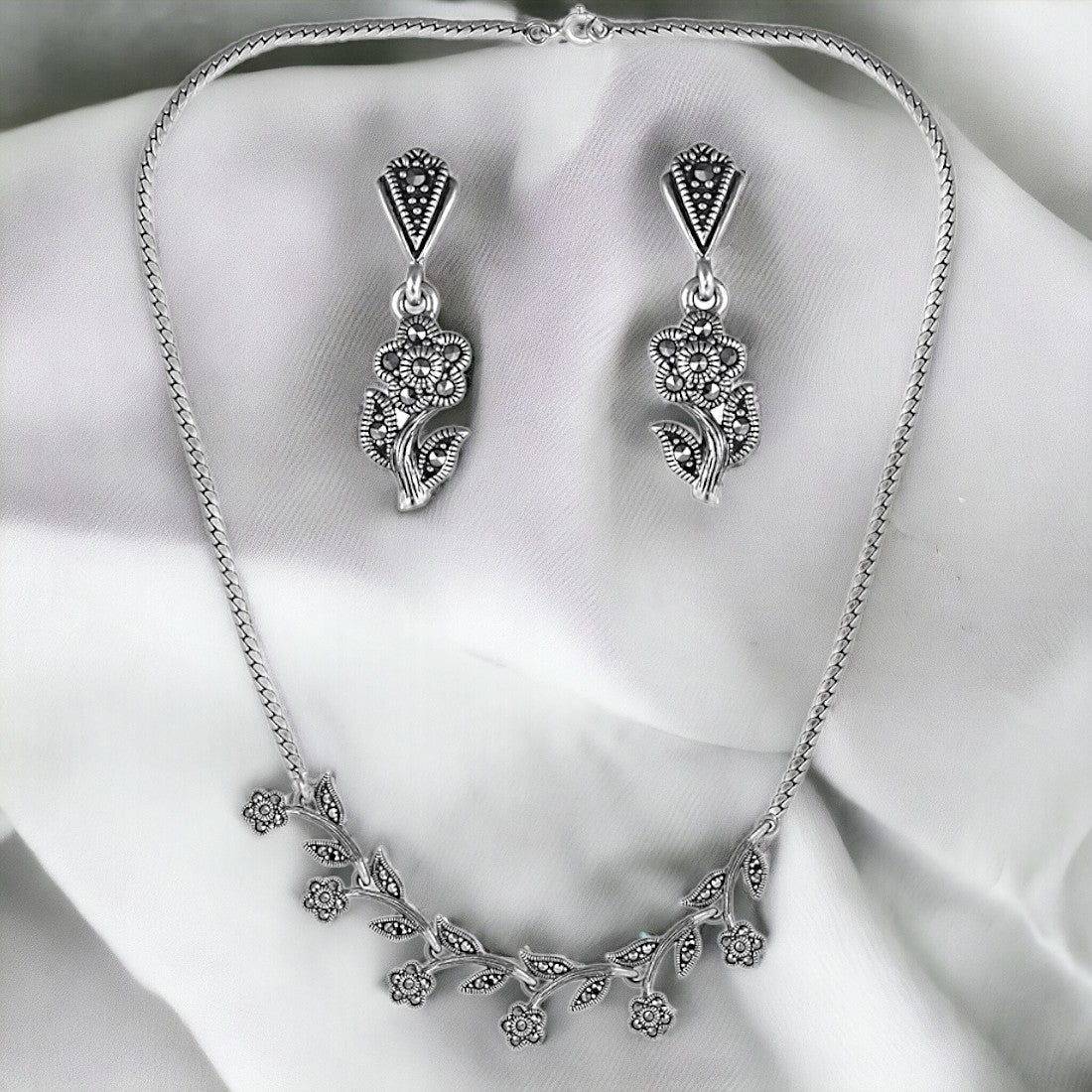 Moon Tarnish Oxidized Leaf Oxidized Necklace And Earring Set