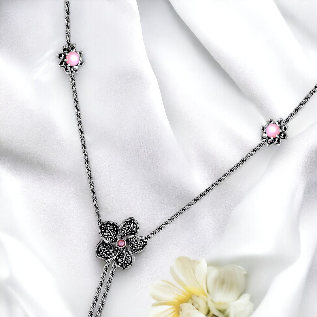 Tassel Flower Necklace Set With Pink Stone