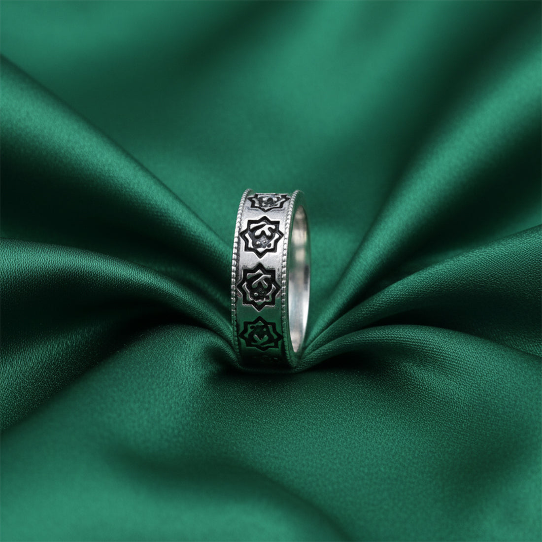 Sterling Silver EterKnight Antique Floral Oxidised Ring for Men